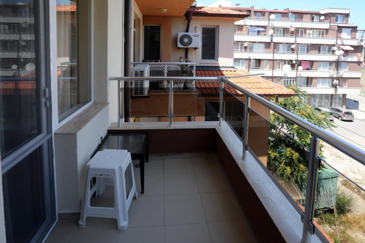 Apartments Dani Pomorie Exterior foto