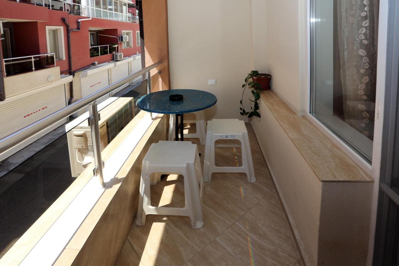 Apartments Dani Pomorie Exterior foto