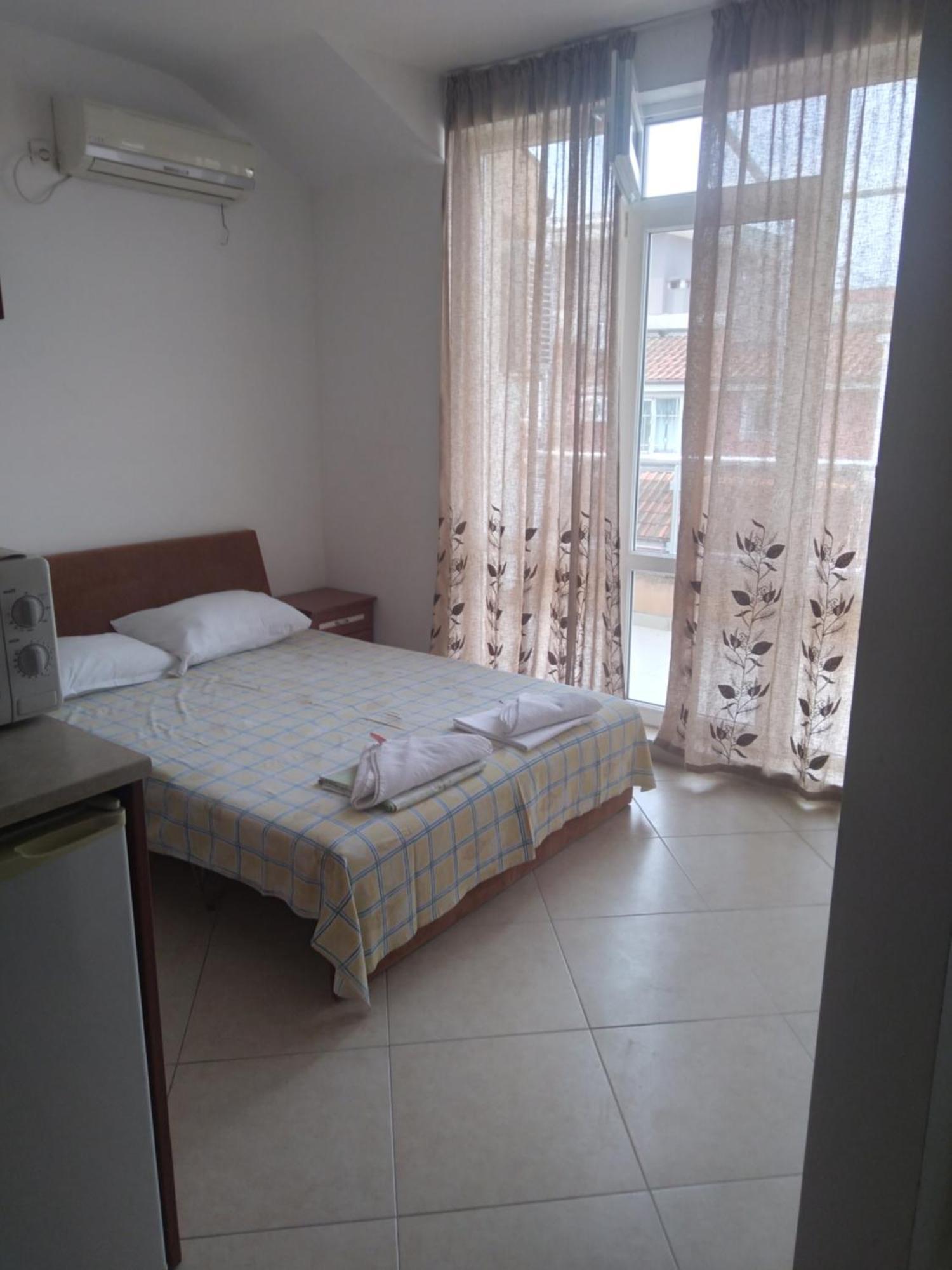 Apartments Dani Pomorie Exterior foto